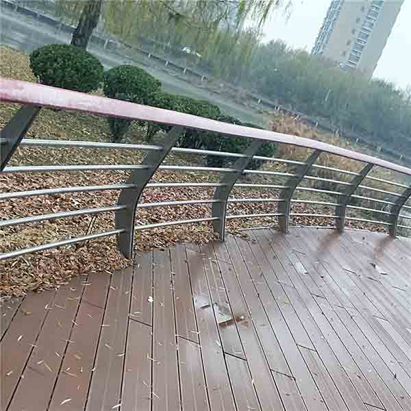 景观草莓视频免费观看在线4